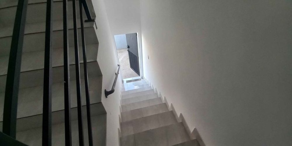 escadaria--lagoa-nova-roberto-corretor-rcv-imoveis-imobiliaria